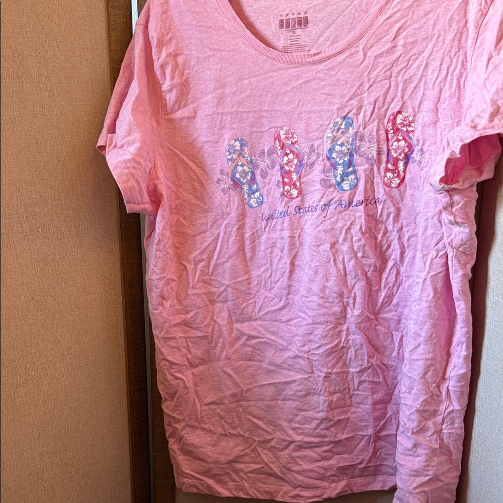 FINAL MARKDOWN Pink United States of America T-Shirt with Flip-Flop Design xl